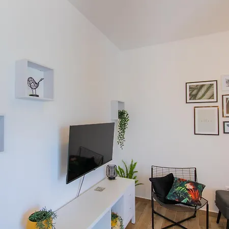 Udoban Kutak Blizu Centra Mala Punta Appartement *
