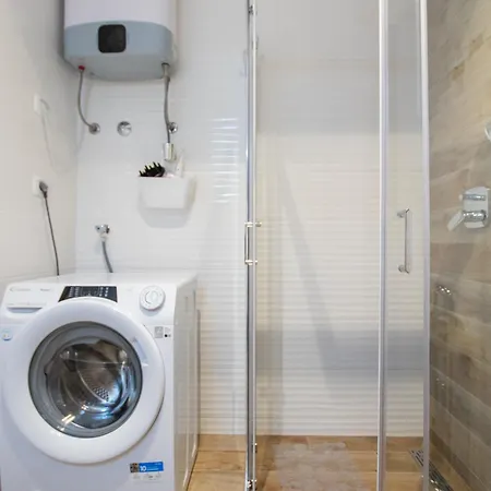 Udoban Kutak Blizu Centra Mala Punta Appartement *