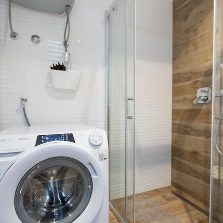 Udoban Kutak Blizu Centra Mala Punta Appartement