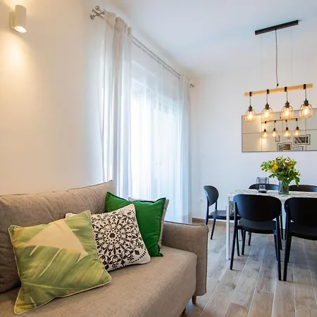 Udoban Kutak Blizu Centra Mala Punta Appartement