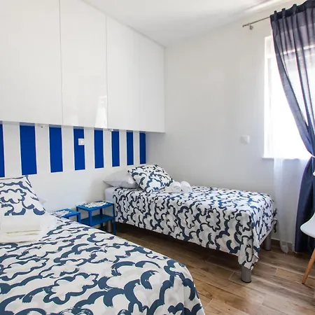 Udoban Kutak Blizu Centra Mala Punta