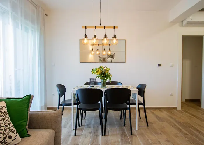 Udoban Kutak Blizu Centra Mala Punta