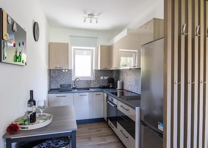 Udoban Kutak Blizu Centra Mala Punta *