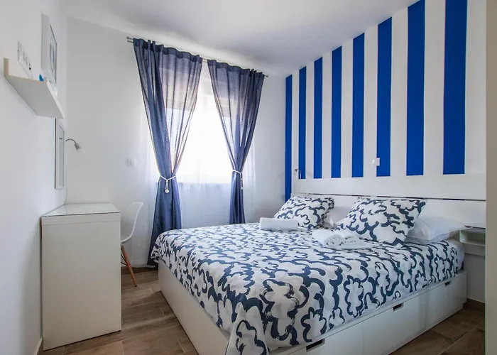 Udoban Kutak Blizu Centra Mala Punta *