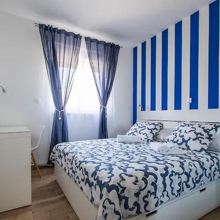 Udoban Kutak Blizu Centra Mala Punta *