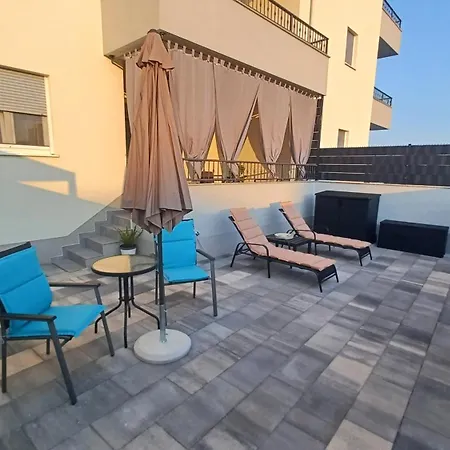 Udoban Kutak Blizu Centra Mala Punta