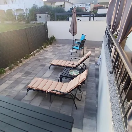 Udoban Kutak Blizu Centra Mala Punta Apartment *