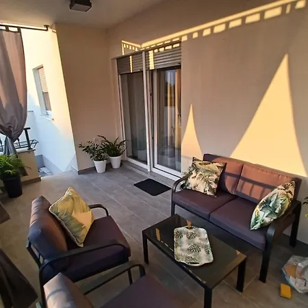 Apartman Udoban Kutak Blizu Centra Mala Punta Trogir